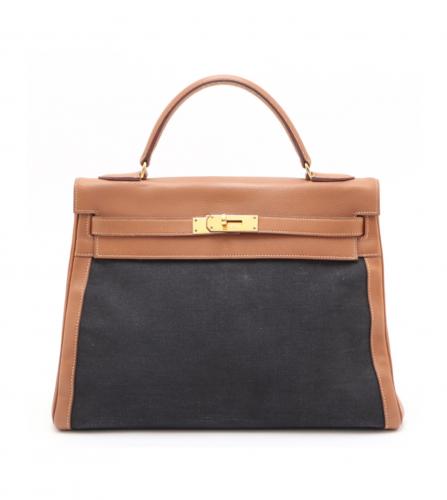 HERMES KELLY 32 CALF GOLD