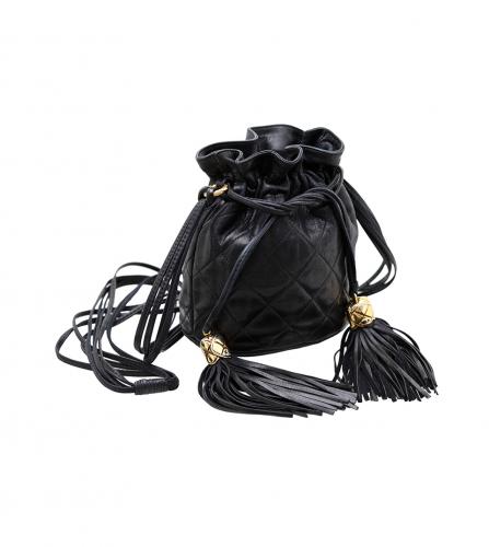 CHANEL BLACK DRAWSTRING BAG VINTAGE PARIS