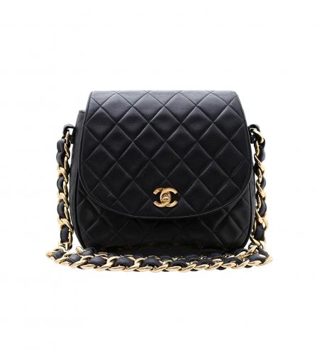 CHANEL BLACK FLAP BAG