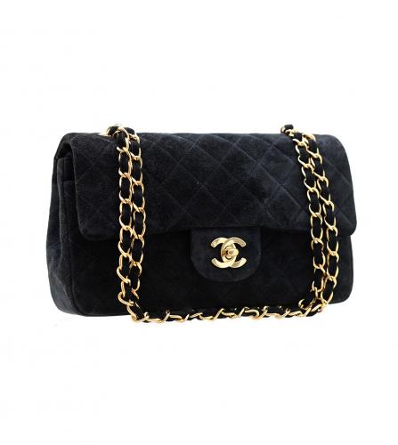 CHANEL BLACK FLAP BAG