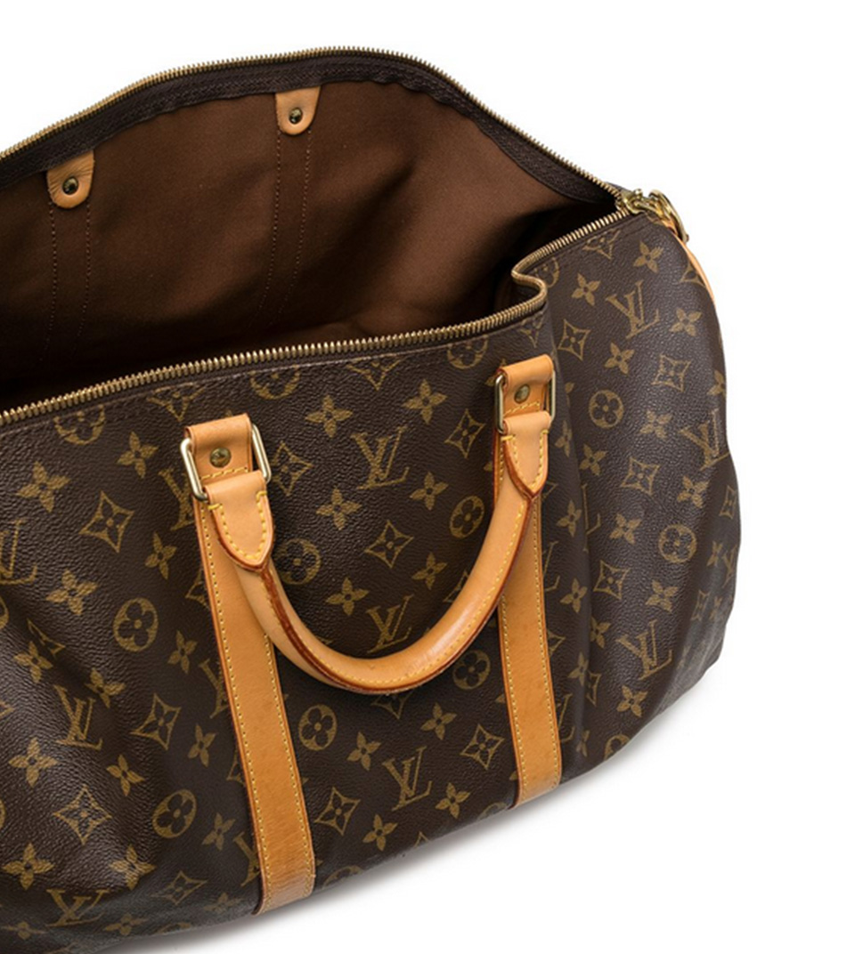Sold at Auction: Louis Vuitton, LOUIS VUITTON TRAVEL BAG WITH WHEELS  PERFECT CONDITION