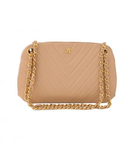 CHANEL BEIGE CHEVRON HANDBAG